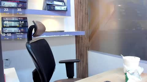 miss_horney online show from 04.15.26