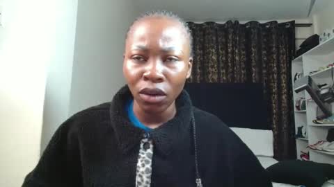 Miss Kiarrafit online show from 01.12.26