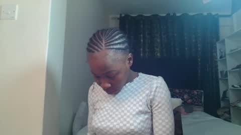 Miss Kiarrafit online show from 02.01.26