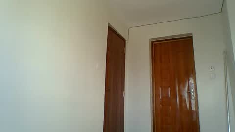 Snapshot of miss_kiki7 chatting on 11.08.25 kiki online show from 11.08.25