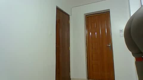 kiki online show from 11.26.25