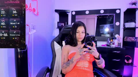 Miss Kittyn online show from 12.21.24