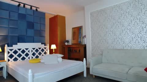 Miss Kora online show from 01.21.25