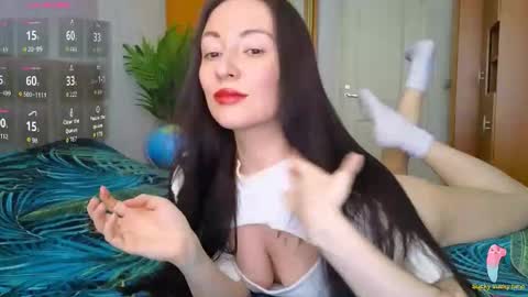 Laura online show from 03.24.26