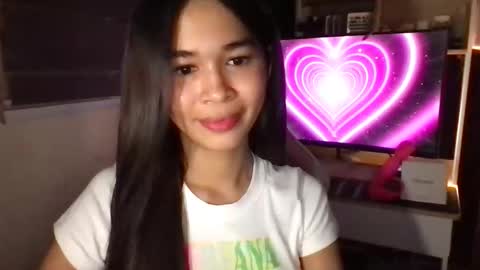 Snapshot of miss_lei18 chatting on 10.20.25 leii online show from 10.20.25