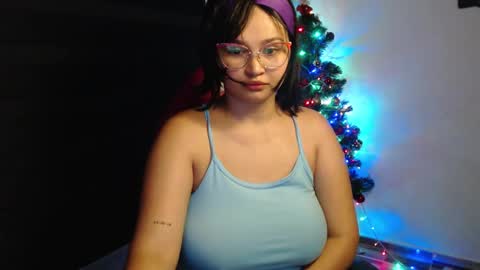 ly independent model online show from 12.16.24