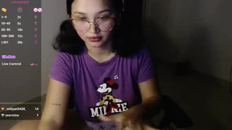 ly independent model online show from 09.08.25