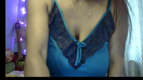 Snapshot of miss_mahi69 chatting on 05.08.26 Mahi online show from 05.08.26