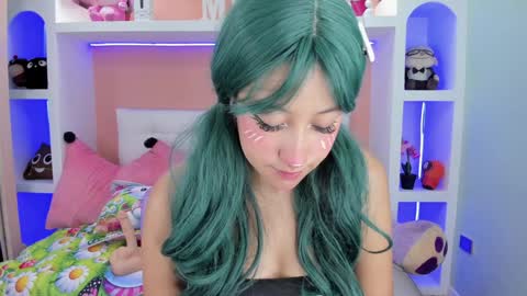 Snapshot of miss_maru chatting on 12.26.24 Maru online show from 12.26.24