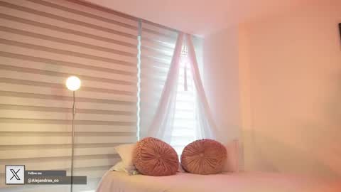 Alejandra online show from 04.20.26