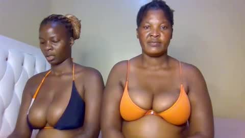 Snapshot of miss_milly1 chatting on 02.16.26 MILLY online show from 02.16.26