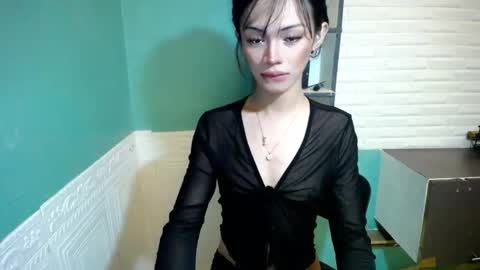 Snapshot of miss_moheera_xxx chatting on 05.09.26 Moheera online show from 05.09.26