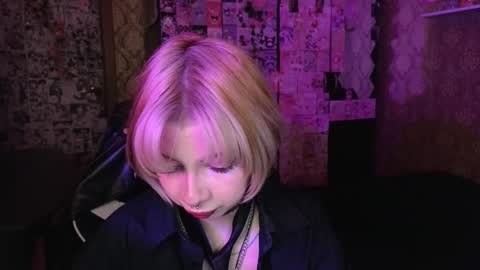 Snapshot of miss_morganmoon chatting on 02.05.26 Morgan next stream tomorrow 0000 poland time online show from 02.05.26