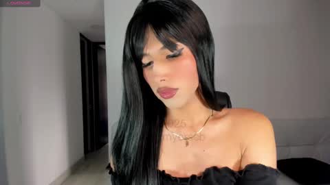 Goddess Myers  thumb up is important for me kisses  online show from 02.28.25