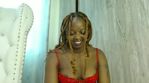 Snapshot of miss_nara chatting on 12.05.24 Eve online show from 12.05.24