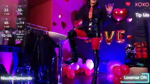 Miss Nicole online show from 02.19.25