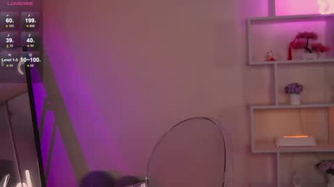 Nicole online show from 03.07.25