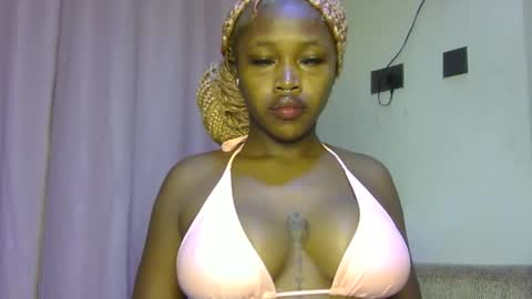 Snapshot of miss_sexyyy chatting on 11.11.25 miss_sexyyy online show from 11.11.25