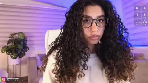 Amy Olivera online show from 04.16.26