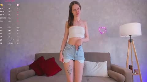 Snapshot of miss_spider chatting on 06.13.26 Spider girl Help me reach 10 likes online show from 06.13.26