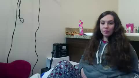 Bella online show from 10.15.25