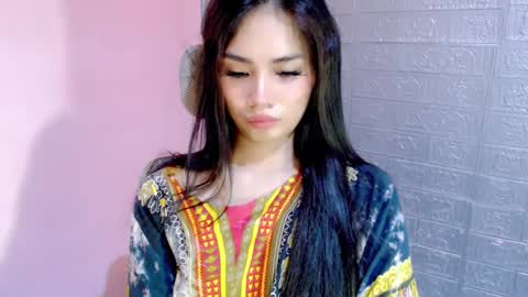 Snapshot of miss_sweety_17 chatting on 01.10.25 Jean Marie online show from 01.10.25