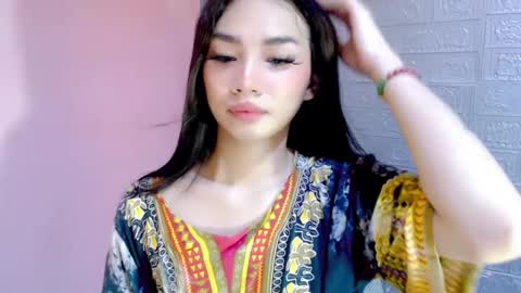 Snapshot of miss_sweety_17 chatting on 01.11.25 Jean Marie online show from 01.11.25