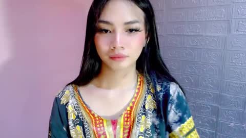 Snapshot of miss_sweety_17 chatting on 01.12.25 Jean Marie online show from 01.12.25