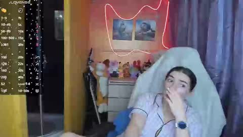 Snapshot of miss_tasy chatting on 03.02.25 Melanie January 15th is my birthday there will be an interesting show online show from 03.02.25