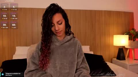 Adara Lpez online show from 02.11.25