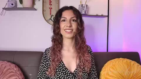 Adara Lpez online show from 09.25.25