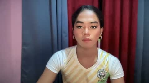 miss_veron_xoxo online show from 11.16.25