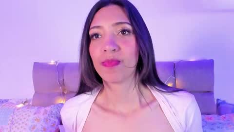 Miss Veronica online show from 02.06.25