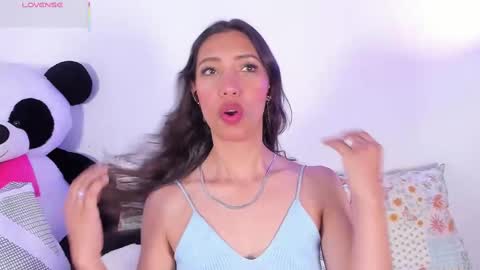 Miss Veronica online show from 03.10.25