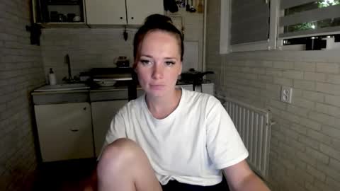 Snapshot of miss_you20 chatting on 09.13.25 miss_you20 online show from 09.13.25