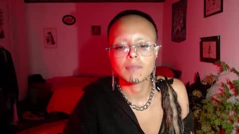 Anarkitten  online show from 02.05.25