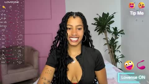 Snapshot of missangeldust chatting on 12.30.24 missangeldust online show from 12.30.24