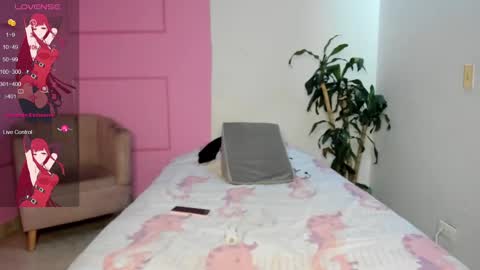 Snapshot of missangeldust chatting on 01.22.25 missangeldust online show from 01.22.25
