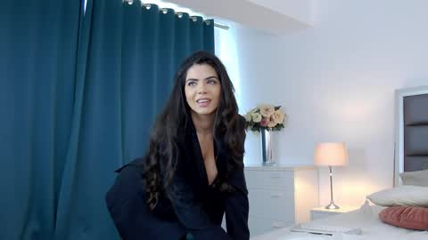        n g e l i n a        online show from 04.11.26