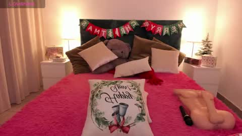 Angelina online show from 12.19.24