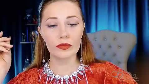 The divine Beverly online show from 07.18.26