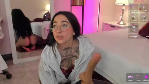 Camila Flores online show from 03.11.25