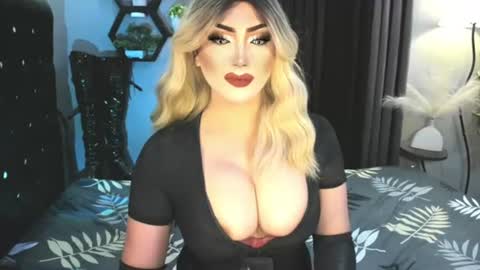 Snapshot of misschannel4sub chatting on 07.23.26 PRIESTESS CHANNEL online show from 07.23.26