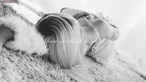 Chloe freelance model Please your thumbs up are important  online show from 11.16.25