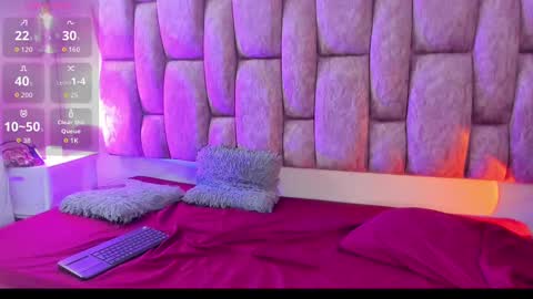 dahlia online show from 10.03.25