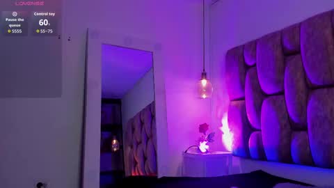 dahlia online show from 10.08.25