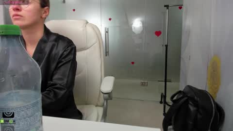 Miss Domina online show from 02.02.26