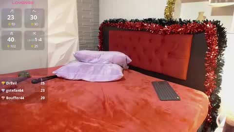 Angela online show from 12.10.24