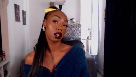 Emilie Diaz online show from 03.27.26