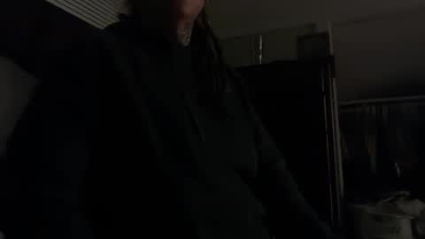 Snapshot of misshoneybadger333 chatting on 11.03.25 misshoneybadger333 online show from 11.03.25